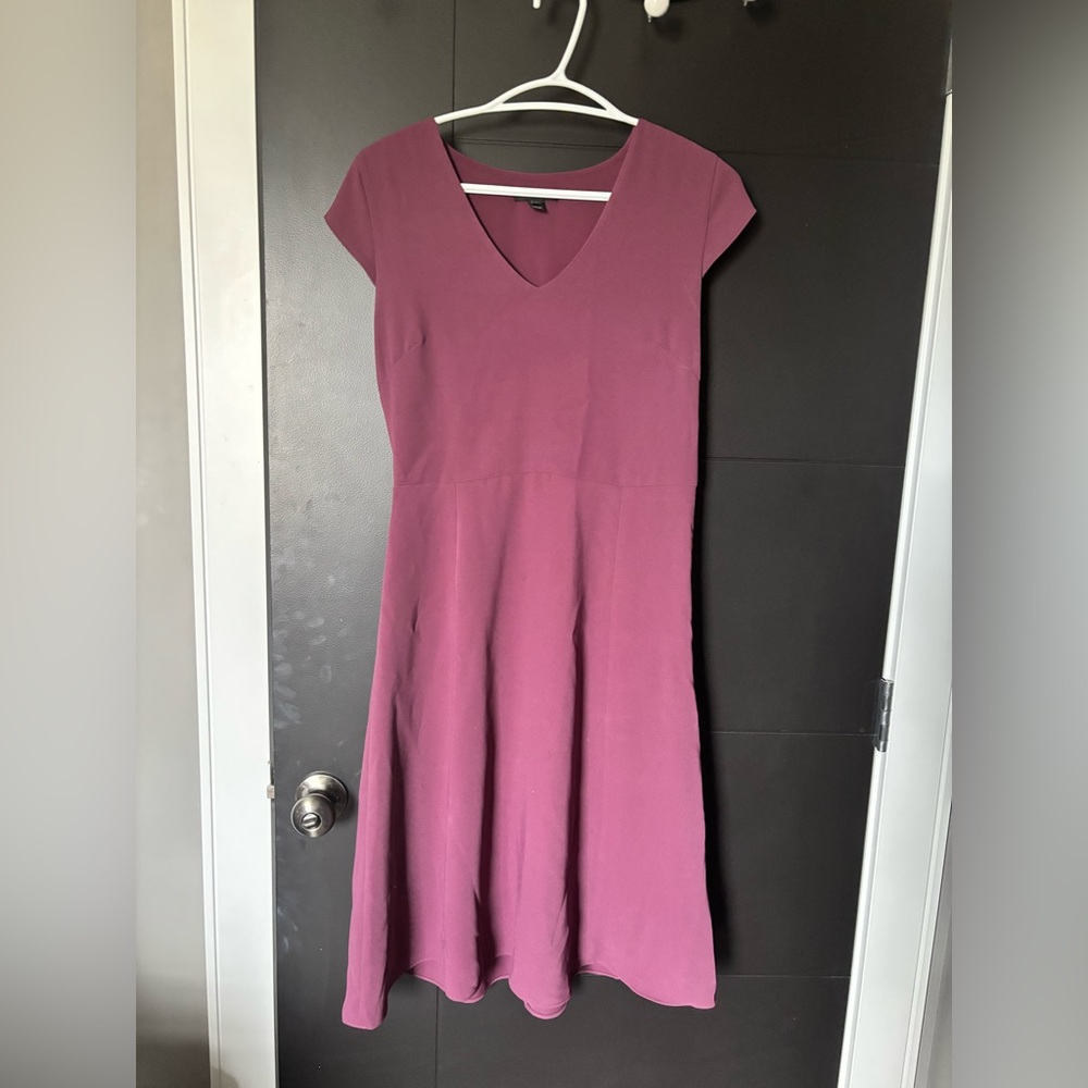 RW&CO. Plum V-Neck Midi Dress